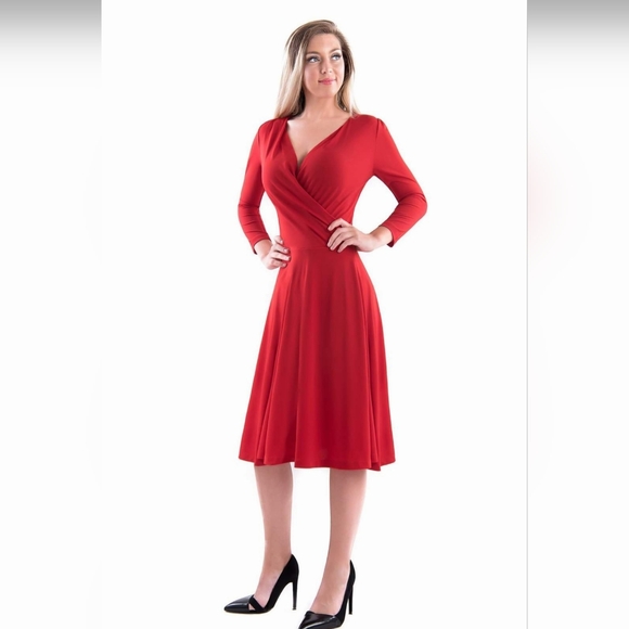 NWT Tam Ware Surplice Neckline Pleated Waist Fit & Flare Dress Small Red - Picture 1 of 6